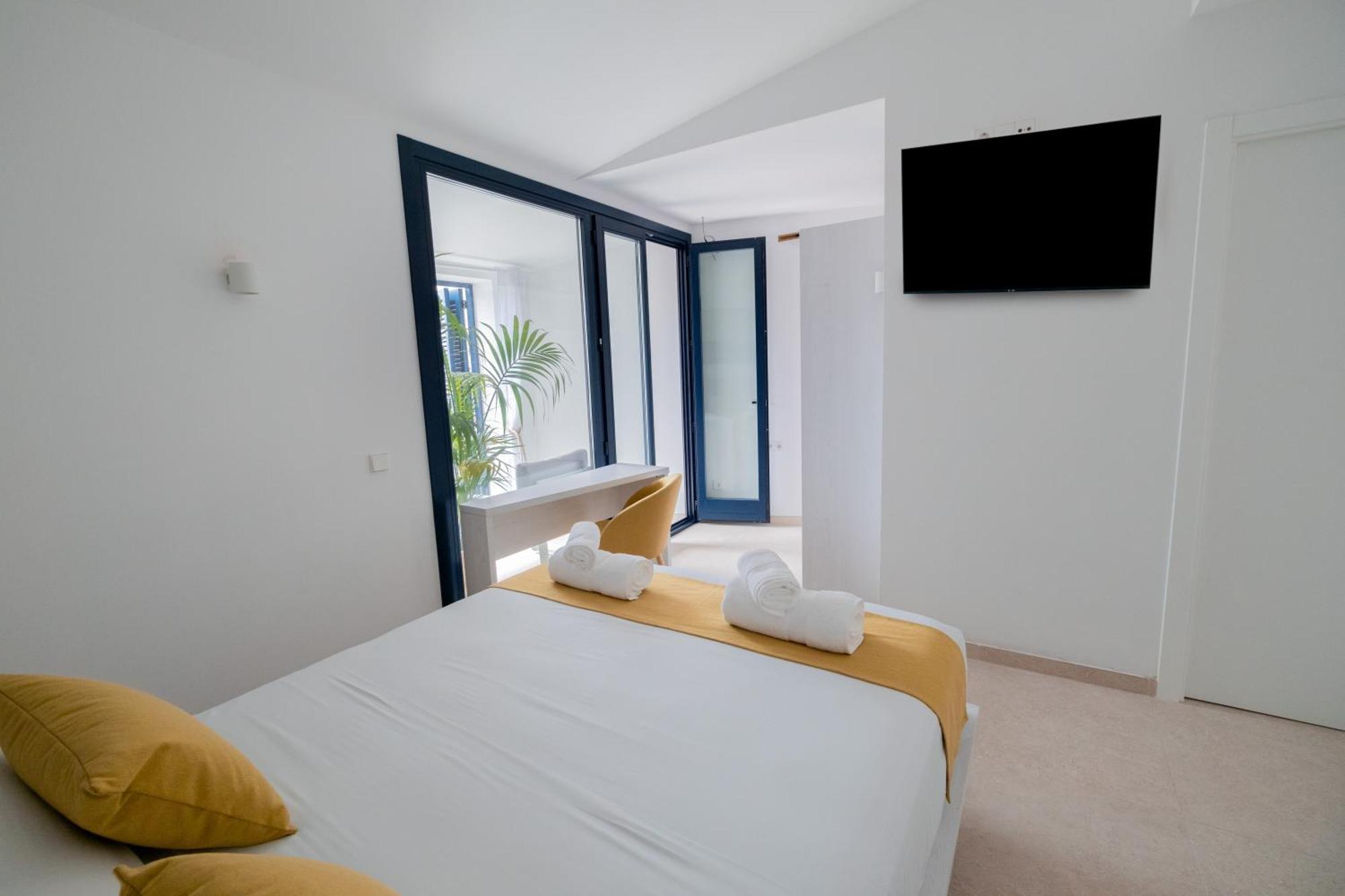 Hotel Boutique Es Blau Cadaqués Extérieur photo