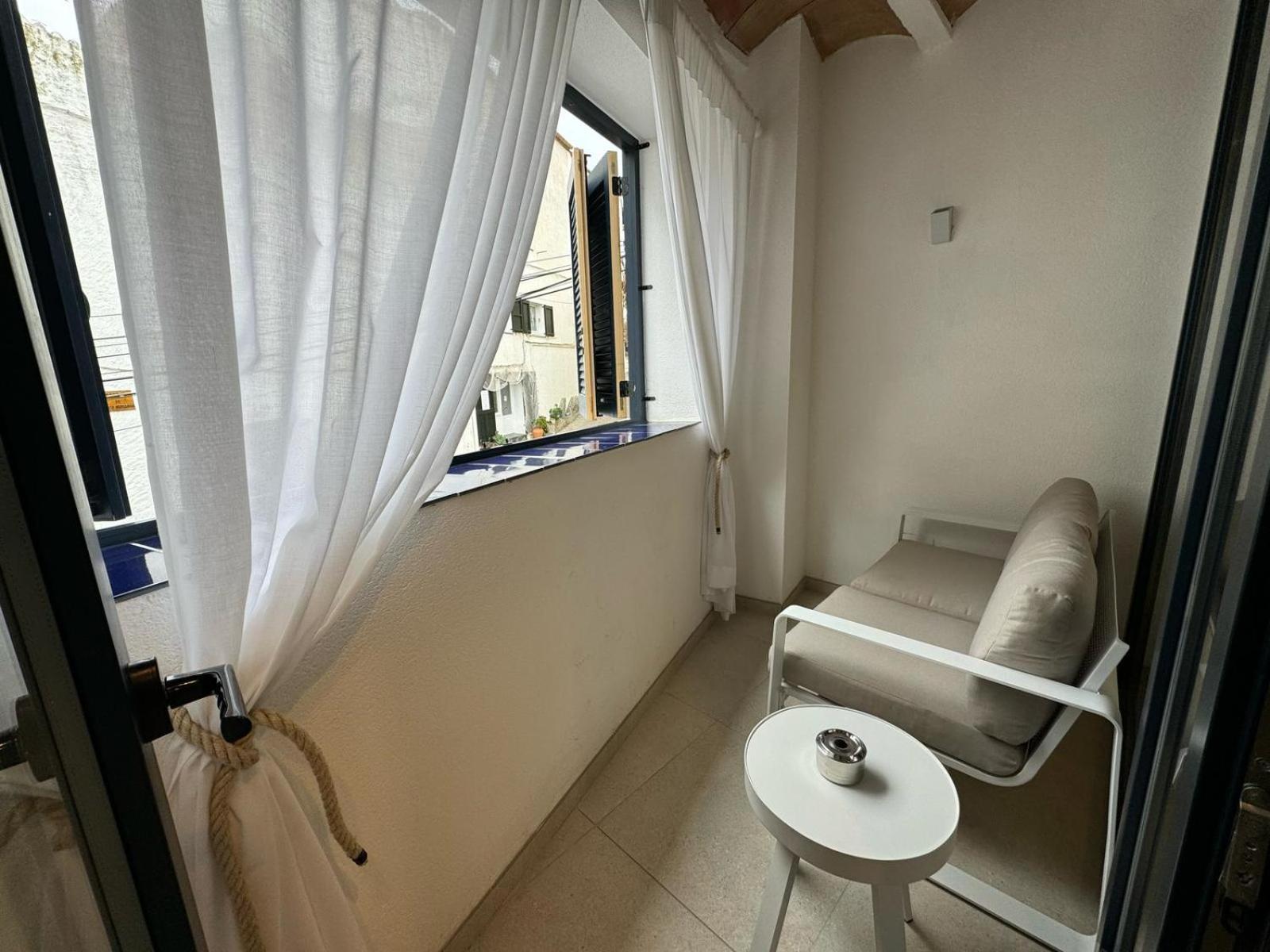 Hotel Boutique Es Blau Cadaqués Extérieur photo